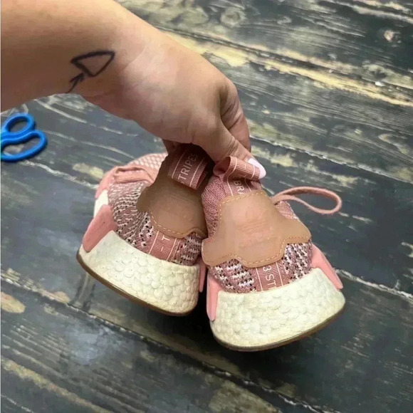 ADIDAS WOMENS NMD_R1 STLT Primeknit 'Ash Pink' - Picture 5 of 7